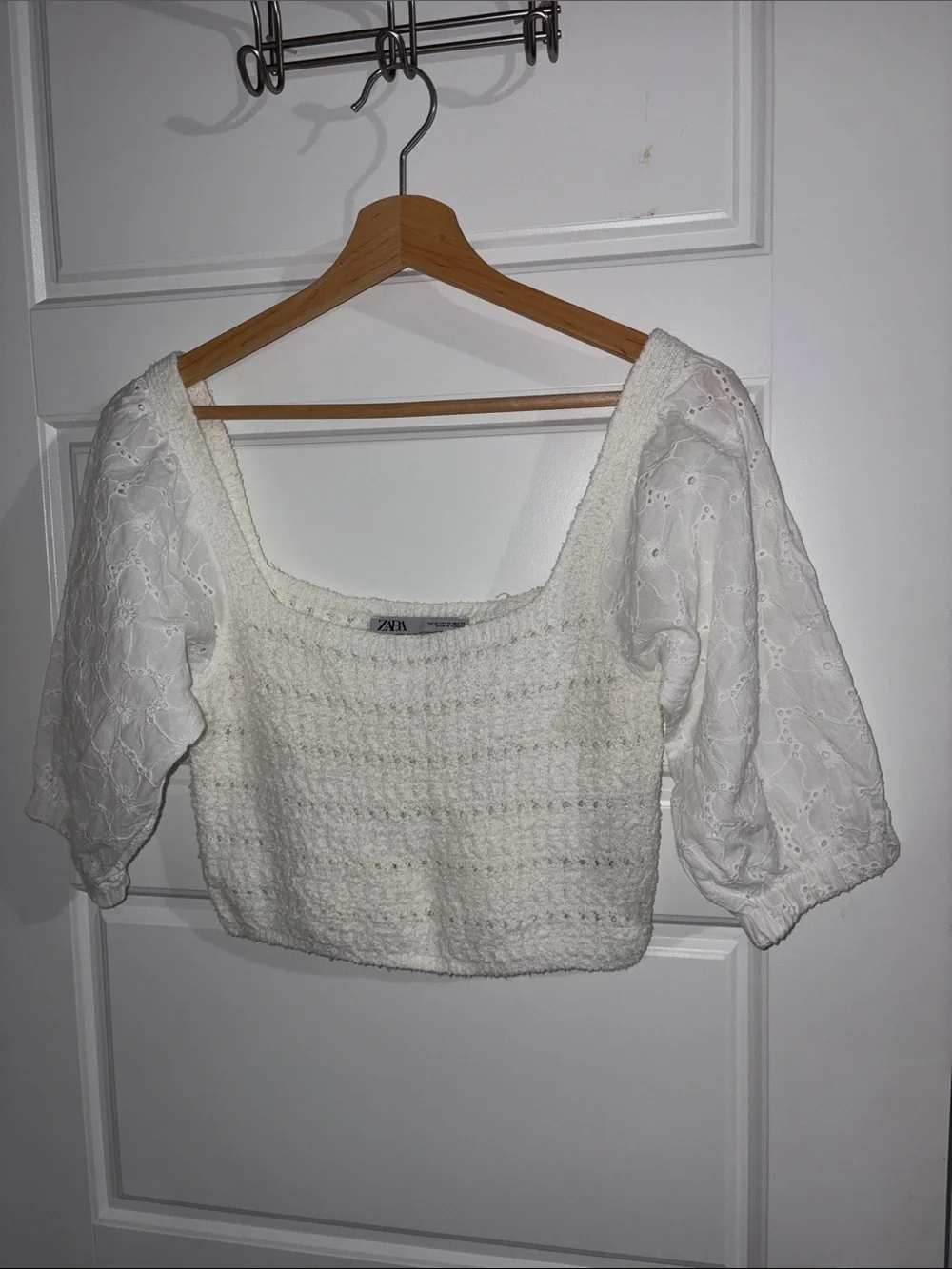 Zara Cream Textured Knit Crop Top with Eyelet Puff Sleeves